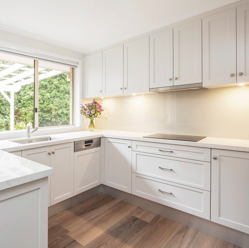 Forces de défense principale blanches en U de noyau de Shaker Lacquer Kitchen Cabinets 18mm HMR