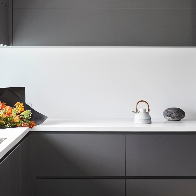 Le buffet de luxe fait sur commande de mélamine a placé le buffet moderne de noir de noyau de HMR