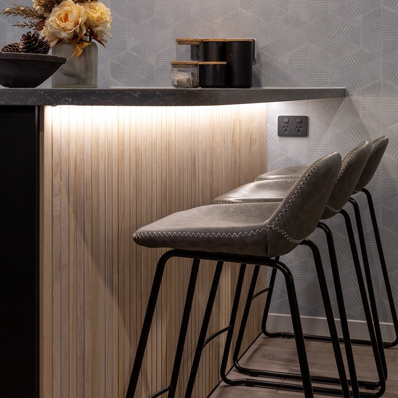 Unités de cuisine simples en forme de L ensemble de placard de cuisine en bois massif noir foncé modulaire de luxe