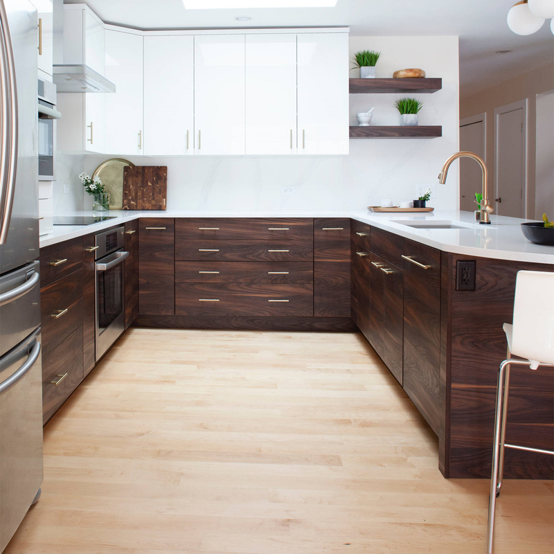 Écran plat blanc à haute brillance Matte Brown Timber Veneer de Cabinets de Shaker Style Particle Board Kitchen