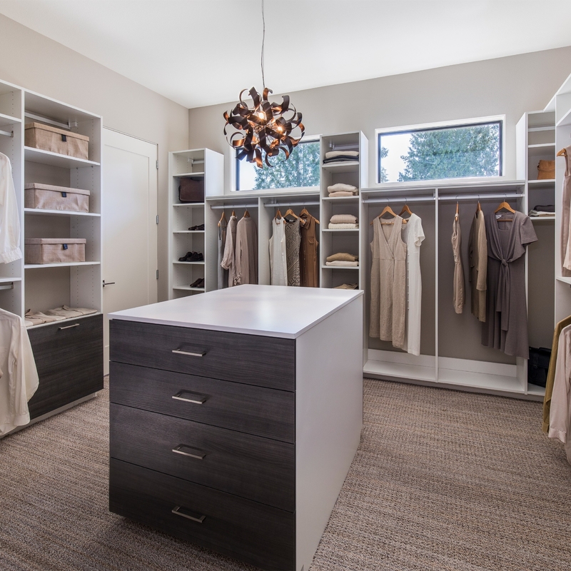 La couleur multi de luxe moderne U forment la promenade de Cabinet dans l'organisateur Customized Melamine Bedroom