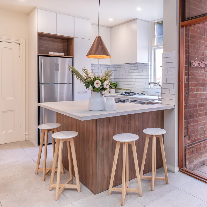 Petite armoire de cuisine Carb P1 tout en un espace efficace en mélamine blanche mate
