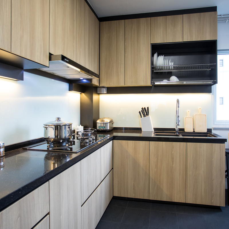 Buffet réglé complet de petit de l'espace en bois de grain de mélamine buffet de base avec le tiroir et l'évier