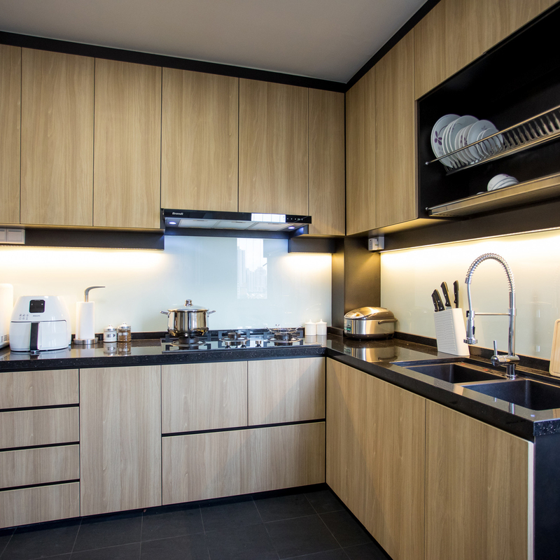 Buffet réglé complet de petit de l'espace en bois de grain de mélamine buffet de base avec le tiroir et l'évier