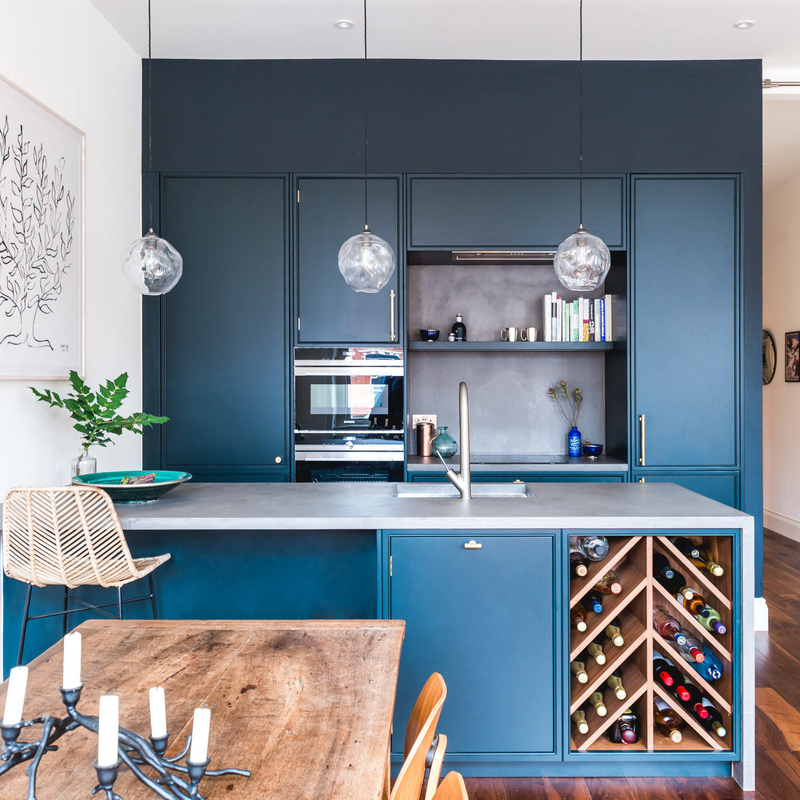 Les placards augmentés bleus adaptés aux besoins du client de cuisine de porte de conception acculent des Cabinets de mur avec l'île