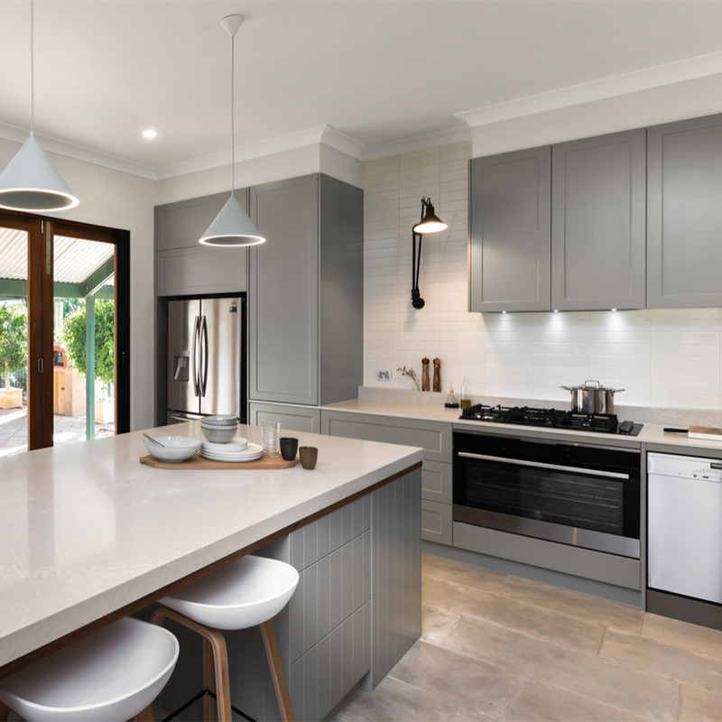 Concentrez-vous sur la conception des armoires modulaires des armoires de cuisine modernes des États-Unis Grey Shaker Armoire pour le commerce de gros